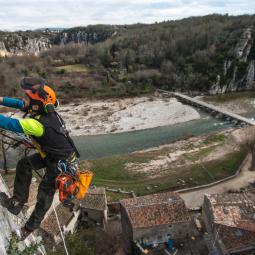 travaux acrobatiques aubenas