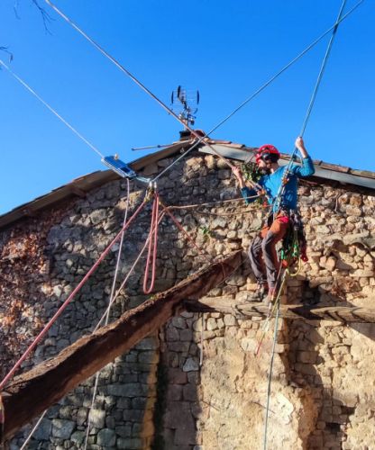 Démontage de Charpente sur ruine